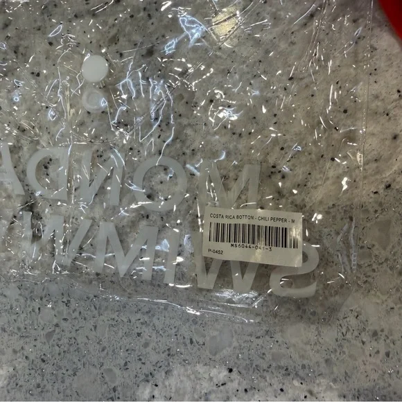 Monday Swimwear COSTA RICA BOTTOM - CHILI PEPPER Size medium - Picture 6 of 7